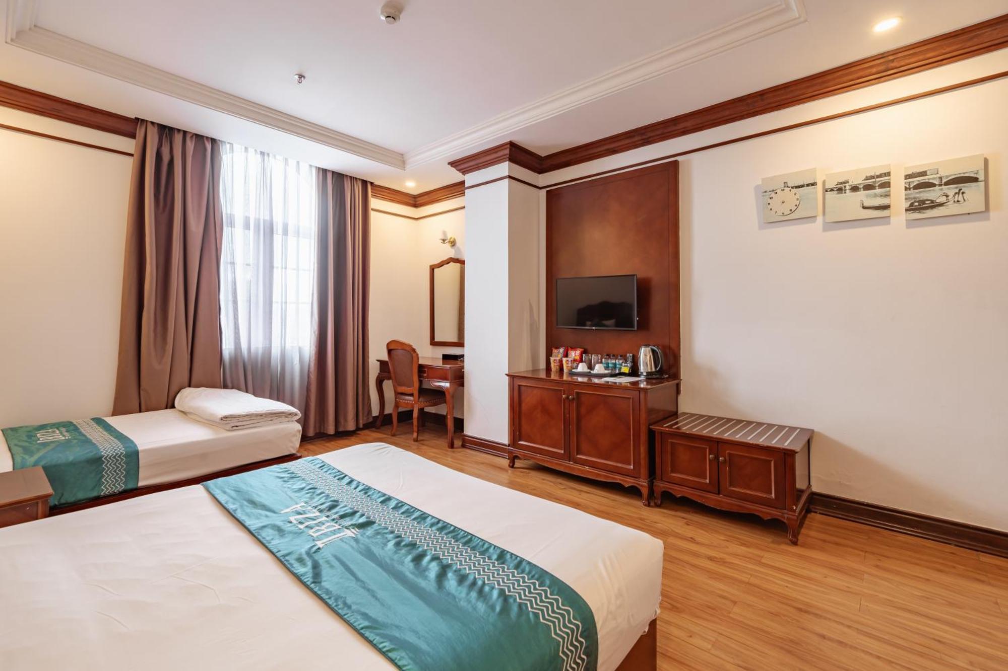 Ibiza Riverfront Powered By Aston Hotel Da Nang