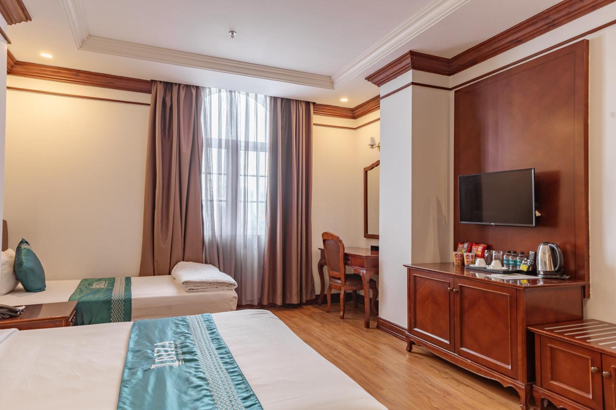Hotel Ibiza Riverfront Powered By Aston Da Nang